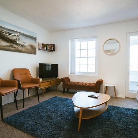 Breathtaking High Street Townhouse With Stunning Sea Views At 'The Old Fishermans Townhouse' ฟาลมัธ ภายนอก รูปภาพ